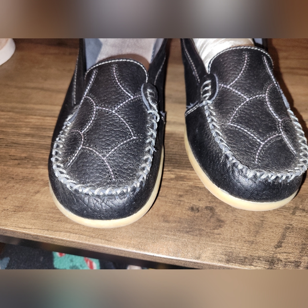 Women’s Black Moccasin Slip-Ons with Contrast Stitching